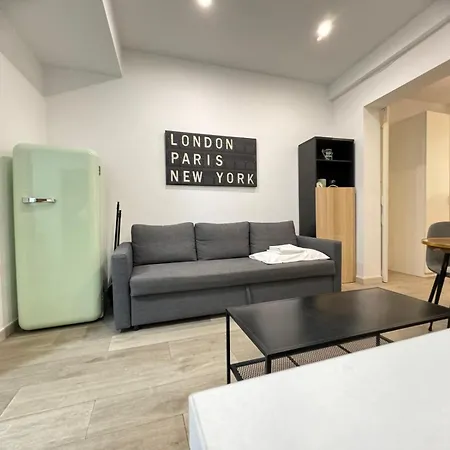 Appartement Dianthus House à Madrid Extérieur photo